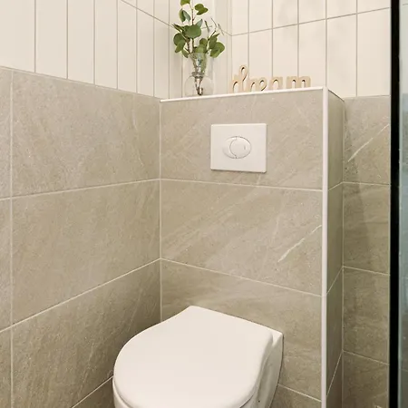 Apartment Downtown Living - Modern By Athenaeum Bukarest